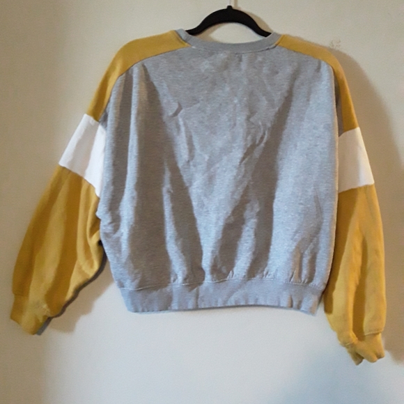H&M Divided Womens Small CropTop Crewneck Sweater with Manhattan New York City - Picture 6 of 14